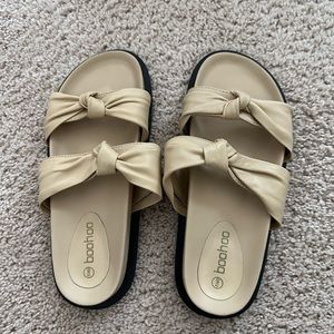 Boohoo sandals